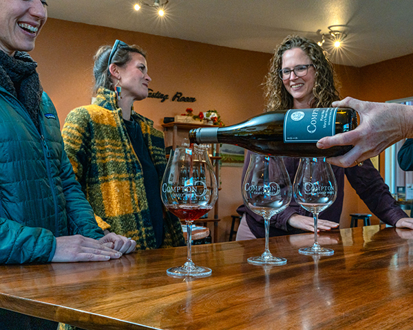 3 ladies tasting grey label wine 3 ladies tasting grey label wine